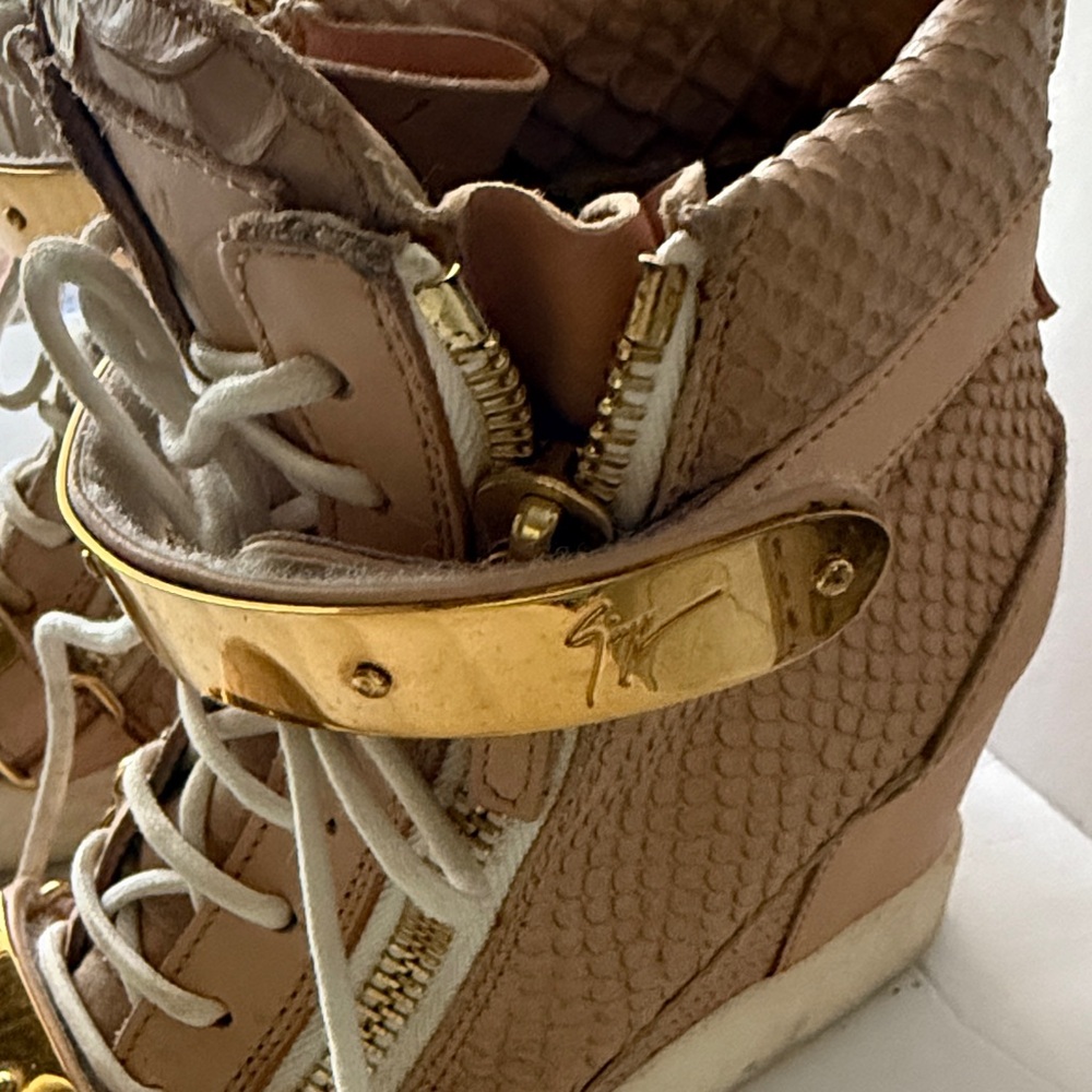 Giuseppe Zanotti Millennial Pink Python Leather W… - image 2